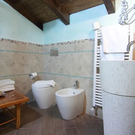 Su Passu Country house