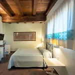 Su Passu *